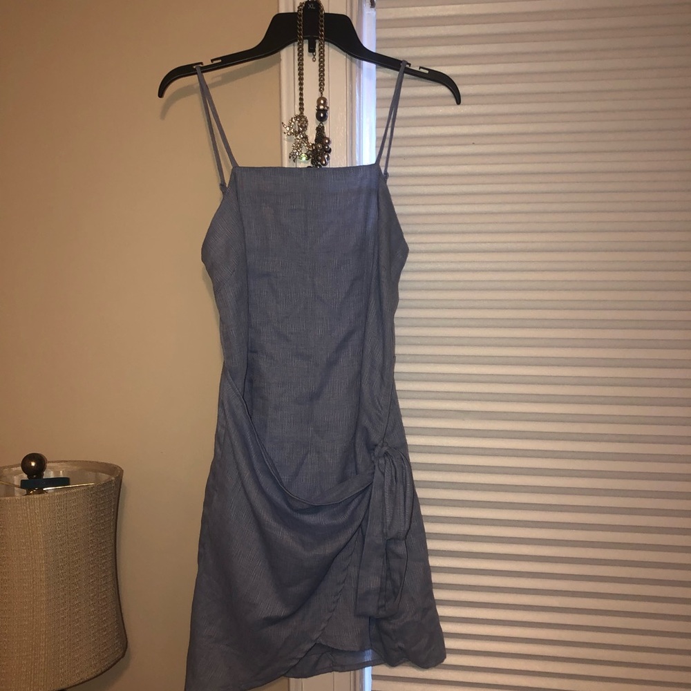 Dress - Picture 3 of 3